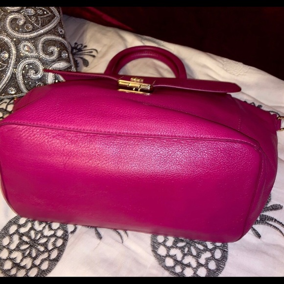 Tory Burch Fuchsia Purse - Picture 3 of 8
